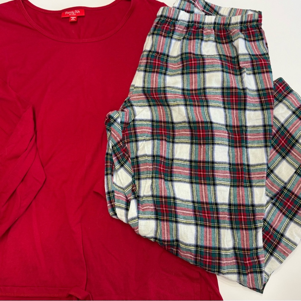 Macy's XL Women’s Christmas Pajamas